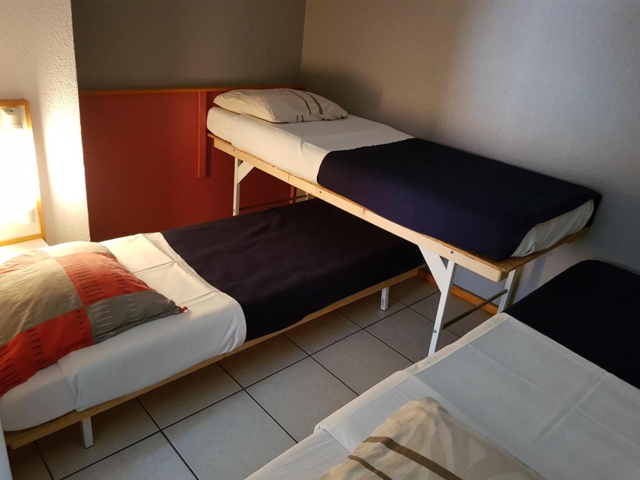 Hotel Eco Logis Espace Bellevue Semeac Екстер'єр фото